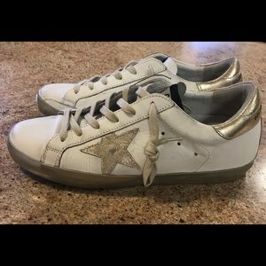 Golden Goose Sneakers